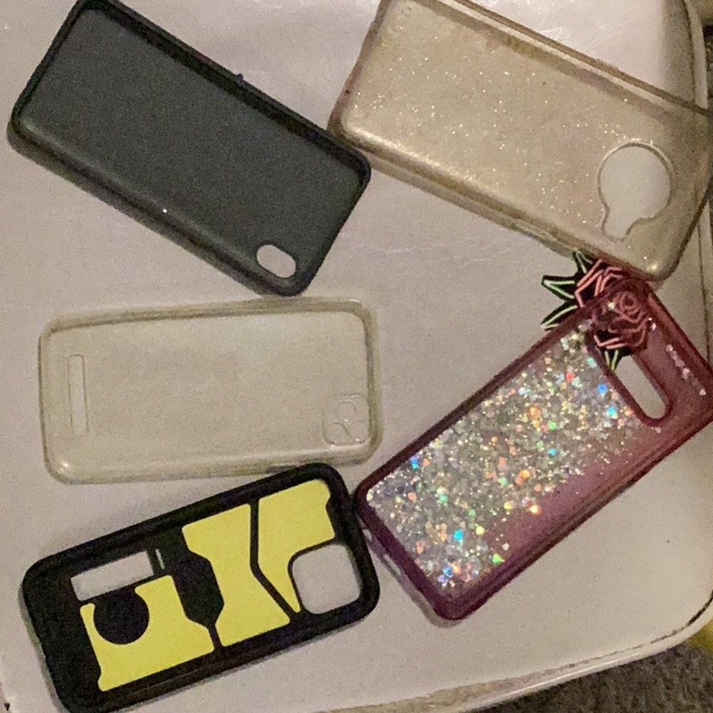 Phone cases. - Picture 2 of 2